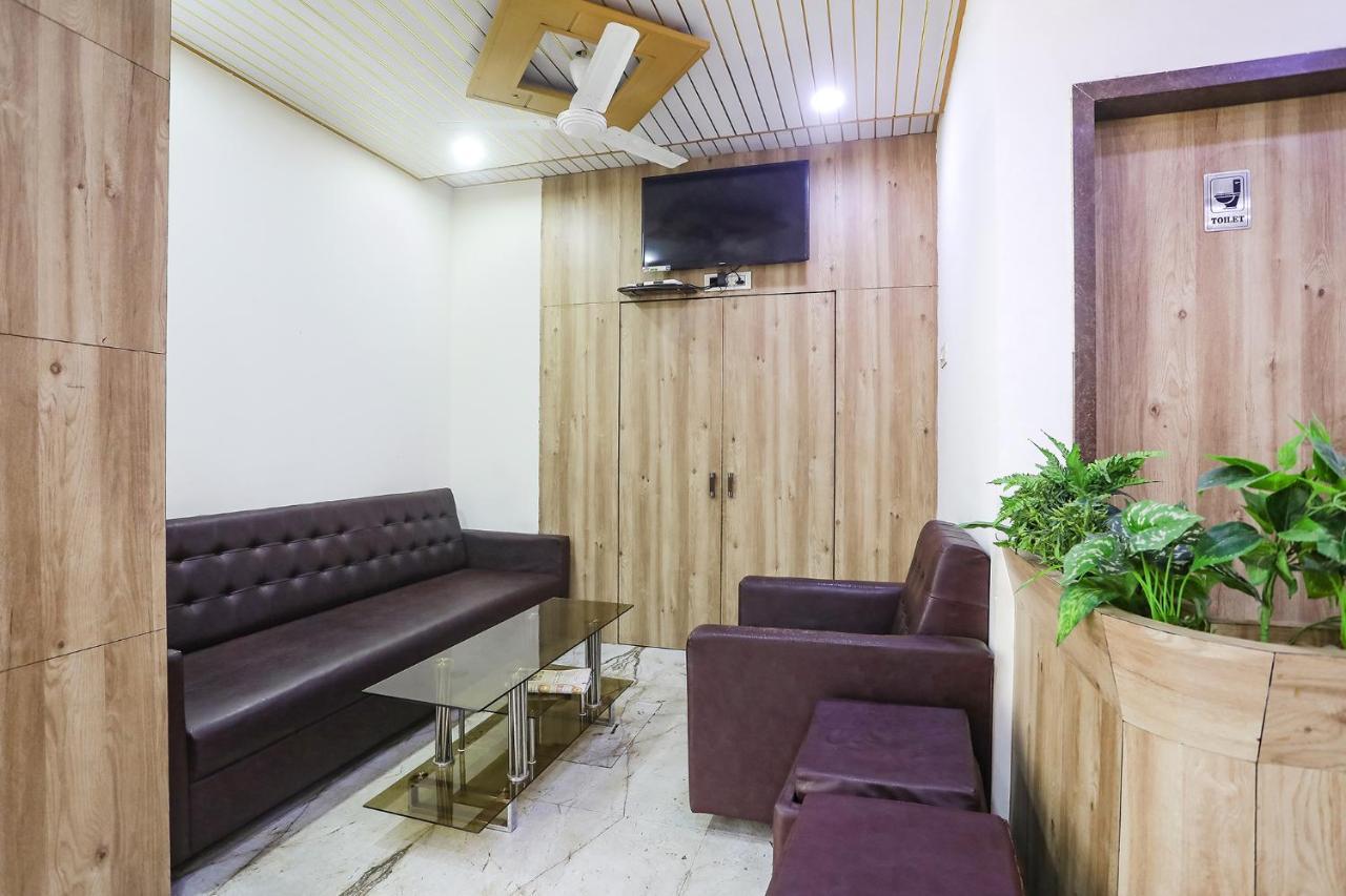 Fabhotel Vedanta Inn - Nr Sitabudli Fort ナーグプル エクステリア 写真