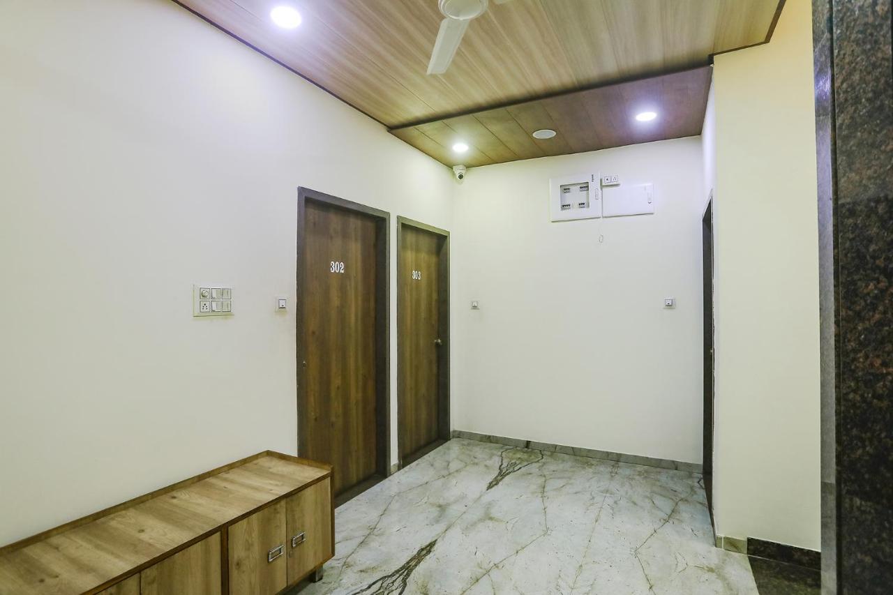 Fabhotel Vedanta Inn - Nr Sitabudli Fort ナーグプル エクステリア 写真